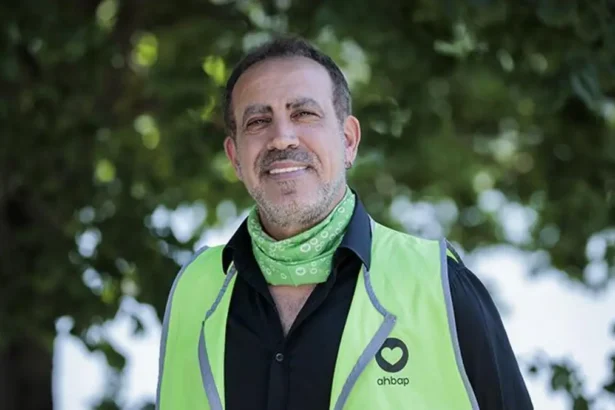 Haluk Levent