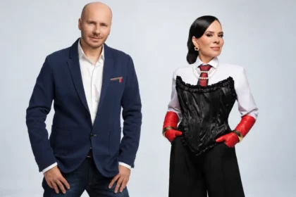 Emre Yücelen - Demet Sağıroğlu